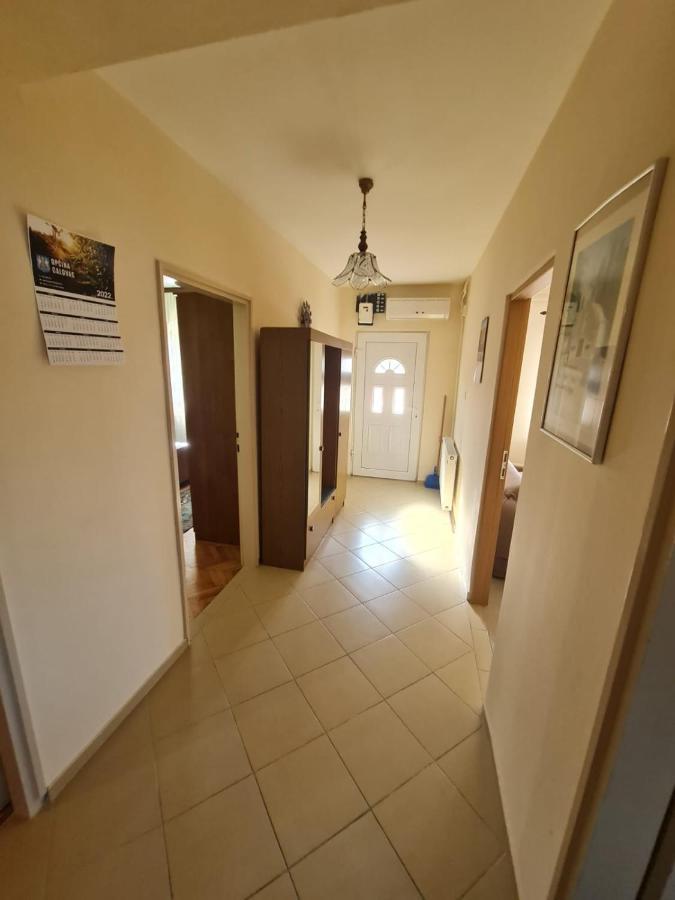 Apartment Sukošan エクステリア 写真